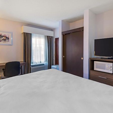 Best Western Plus South Hill Inn Buitenkant foto