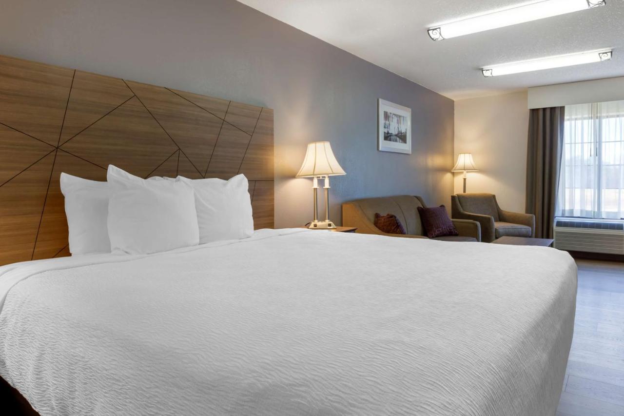 Best Western Plus South Hill Inn Buitenkant foto
