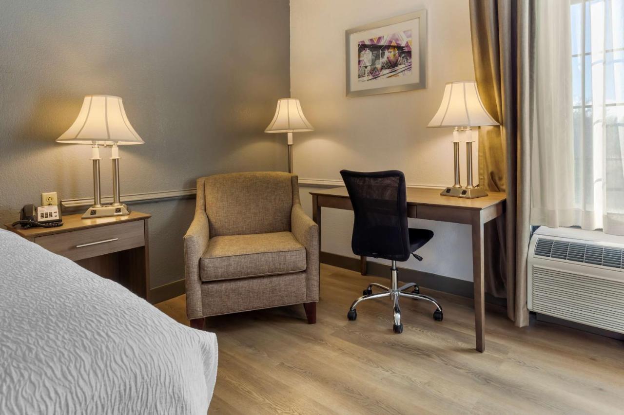 Best Western Plus South Hill Inn Buitenkant foto